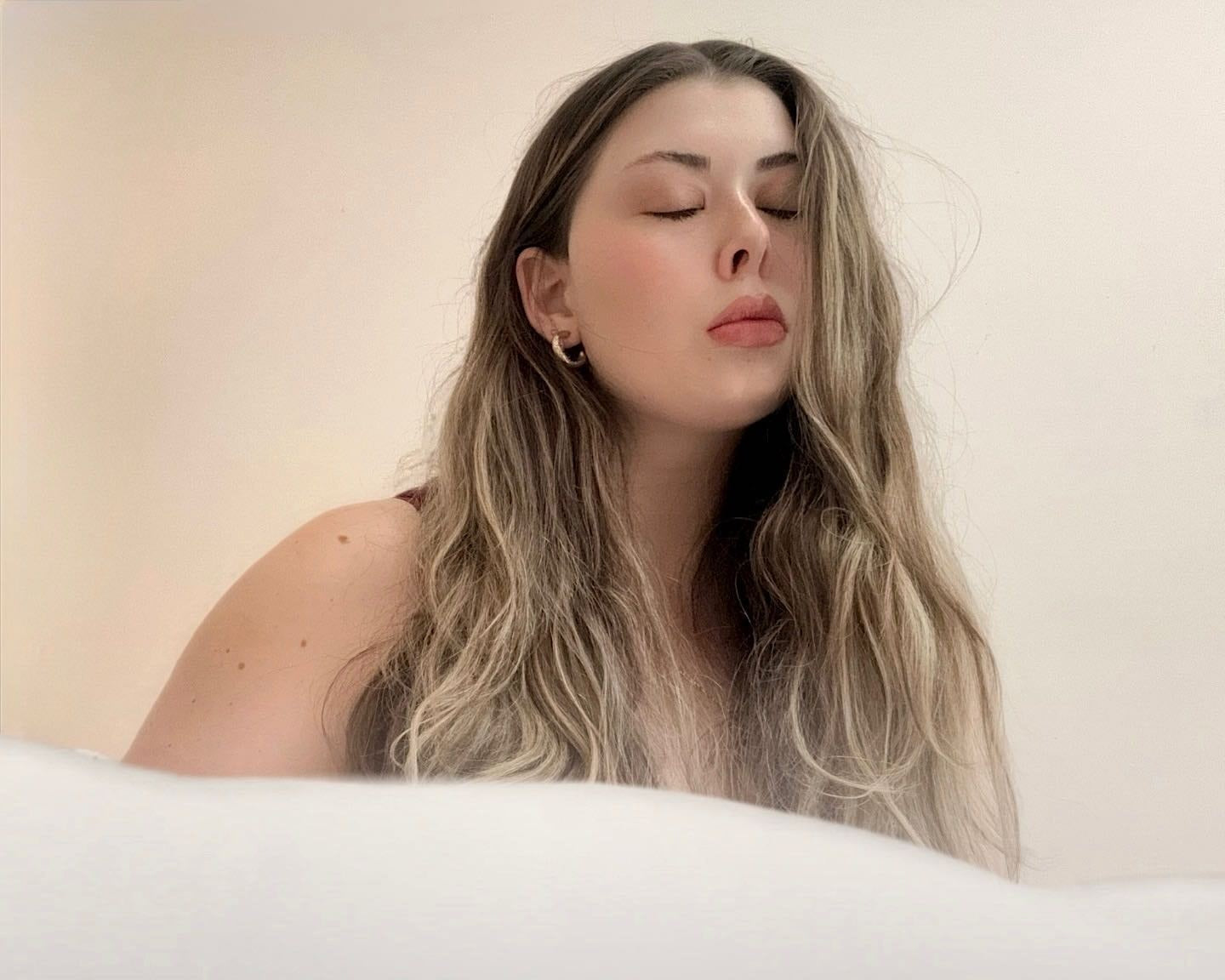 Behind the Curtain: Savannah Eden Bradley