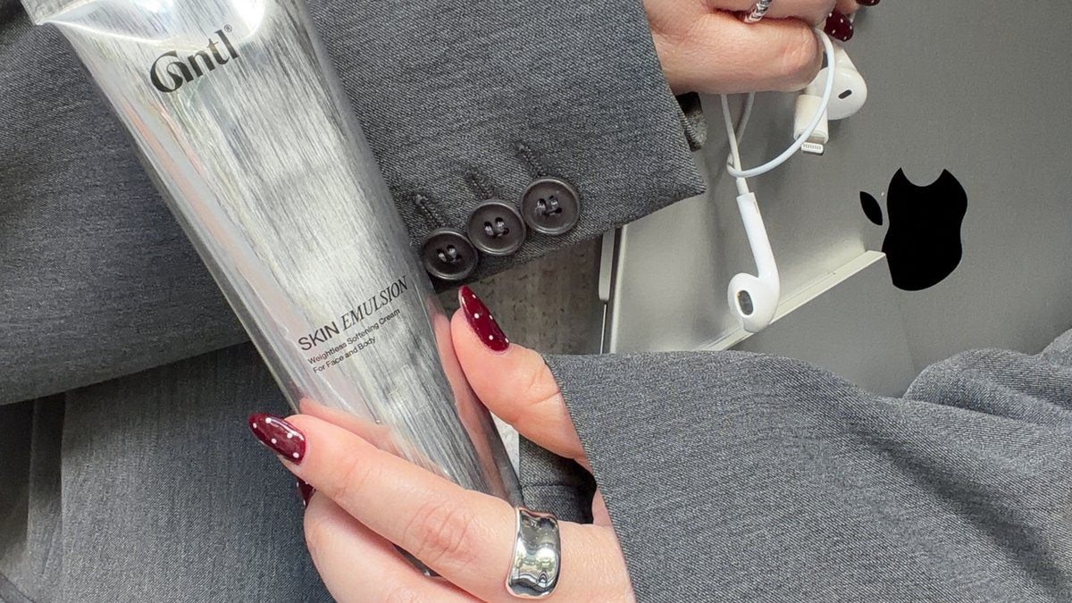 What Is the Difference Between Soap and Soap-Free Cleansers?